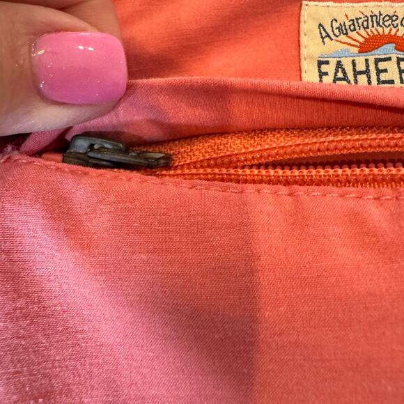 Faherty Men's All Day Shorts sz 30 color: sunrose cotton blend - Picture 8 of 9